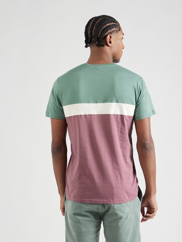 Coupe regular T-Shirt 'Court' Iriedaily en vert