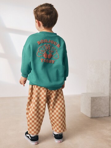 Next - Conjunto en verde