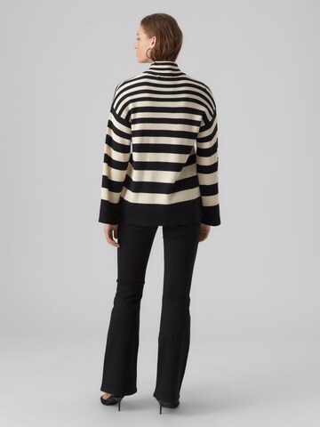 VERO MODA Sweater 'Hermosa' in Black