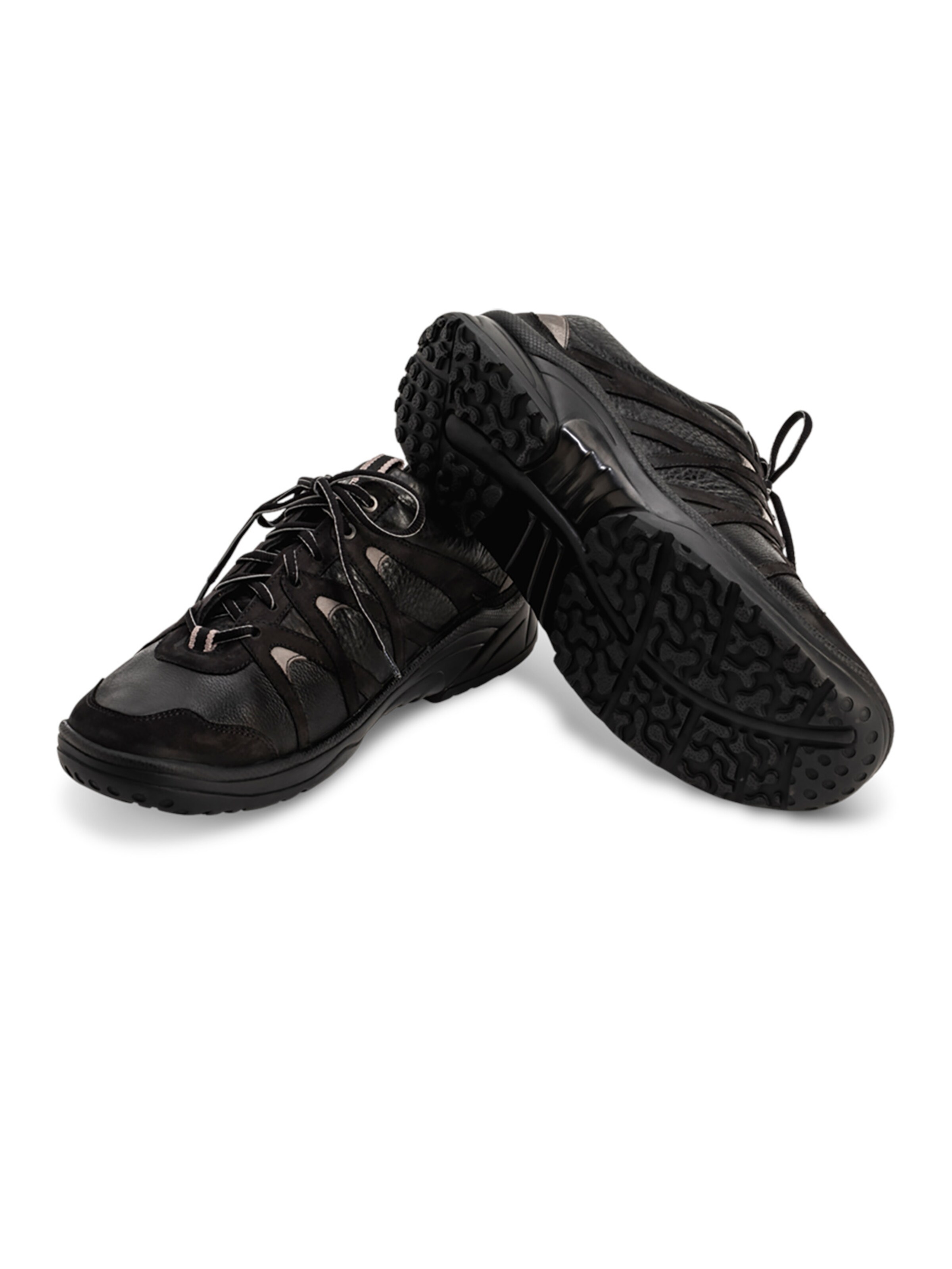 Chaussure de sport à lacets VITAFORM en noir