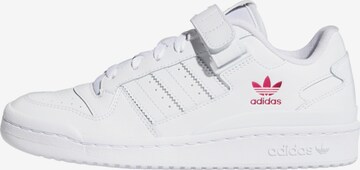 ADIDAS ORIGINALS Sneakers low 'Forum Low' i hvit: forside