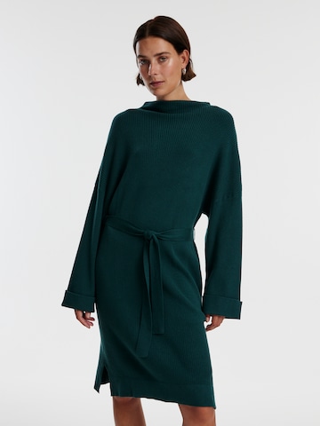 Rochie 'Nata' de la EDITED pe verde: față