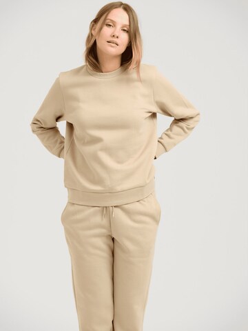 TeeShoppen Sweatshirt in Beige: front