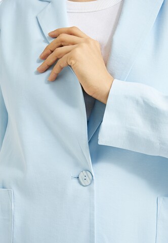 Milano Italy Blazer mit aufgesetzten Taschen in Blau