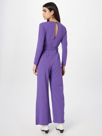 SISTERS POINT Jumpsuit 'GREB' in Lila