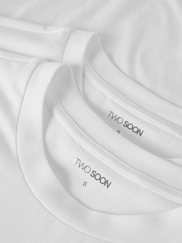 TWO SOON T-Shirt in Weiß