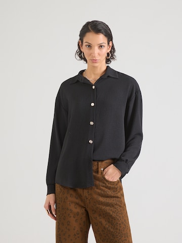 Hailys Blouse 'Da44ra' in Black: front