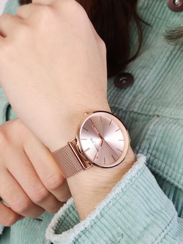 Montre à affichage analogique Lucardi en rose