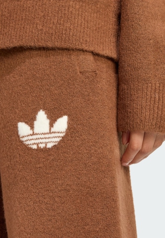 ADIDAS ORIGINALS - Loosefit Pantalón 'Athletic Dept' en marrón
