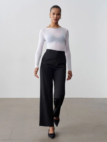 Regular Pantalon Dilvin en noir : devant