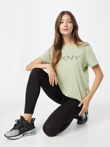 DKNY Performance Toiminnallinen paita värissä vihreä