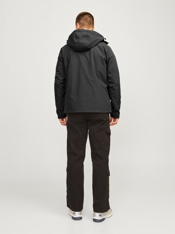 JACK & JONES Funktionsjacke in Grau