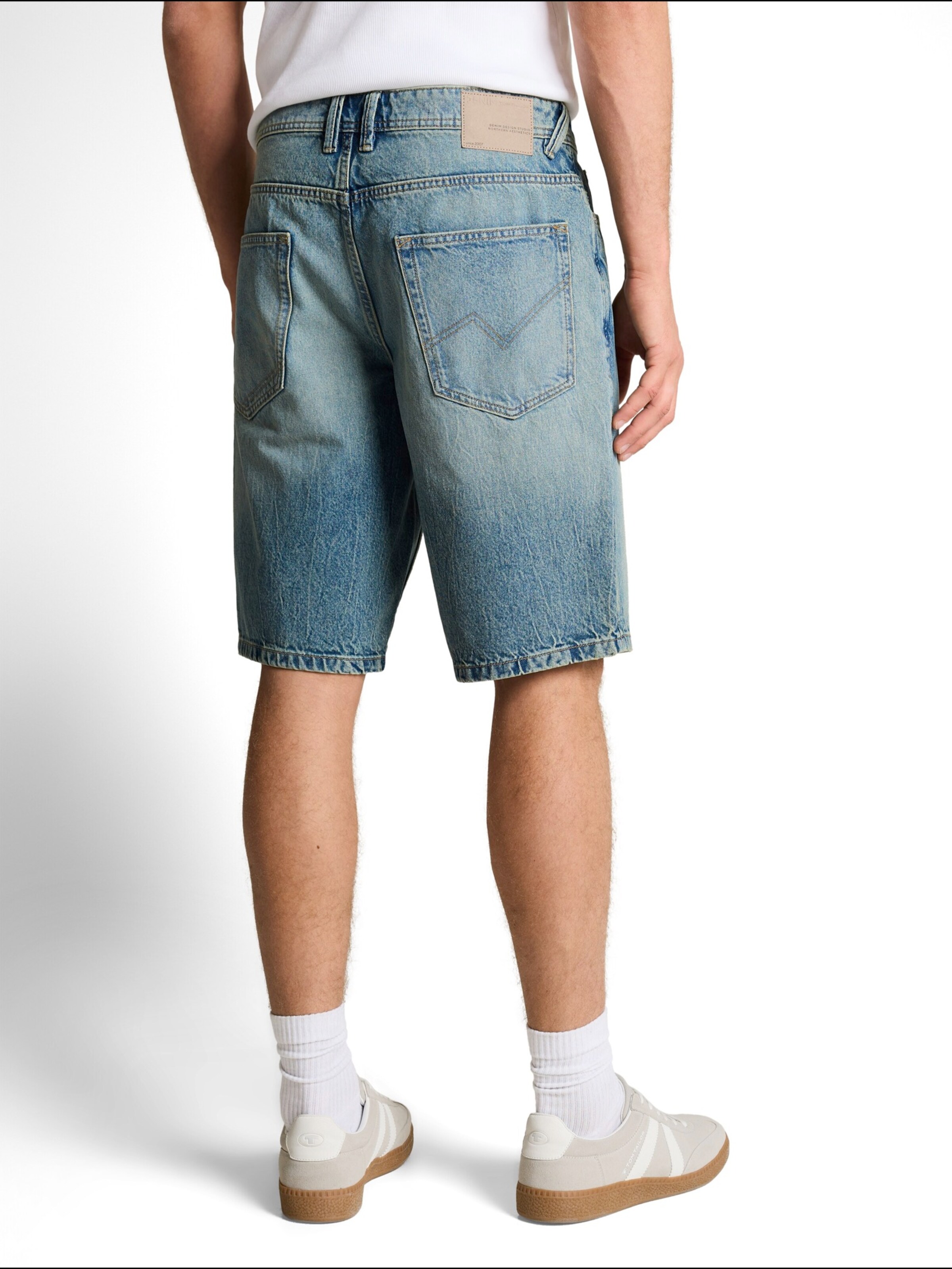 TOM TAILOR DENIM Avar lõige Teksapüksid 'WAYLEN', värv sinine