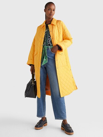 TOMMY HILFIGER Between-Seasons Coat in Yellow