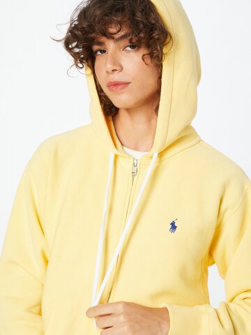 Polo Ralph Lauren - Casaco em moletão em amarelo