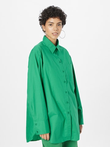 Lindex - Blusa 'Julie' em verde: frente