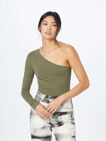 Urban Classics - Camiseta en verde: frente