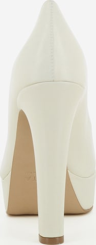 EVITA Pumps 'Riccarda' in Beige