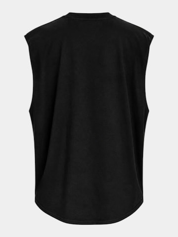 Maglietta 'MONOLITH T-shirt - T17483' di Made By Society in nero
