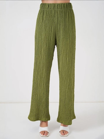 Completo pantalone di Bigdart in verde