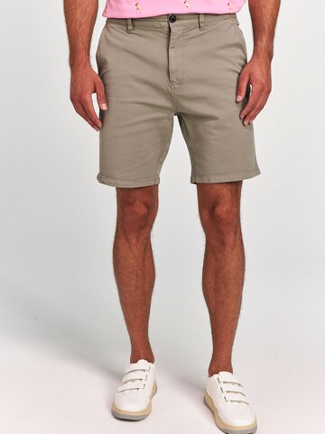 Shiwi Regular Shorts 'Jack' in Grau: predná strana