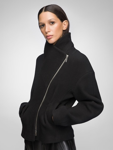 V S P Vinterjakke 'Sofia' i sort