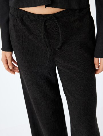 Koton Wide Leg Hose in Schwarz