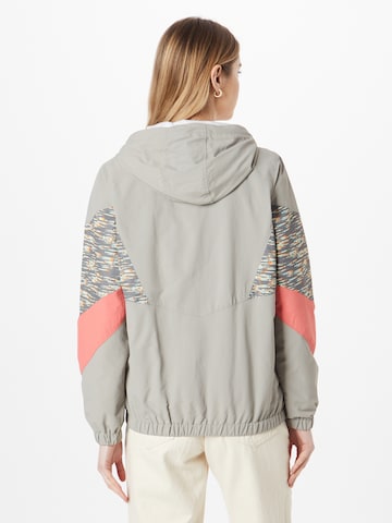 Iriedaily Between-Season Jacket 'Streetz' in Grey