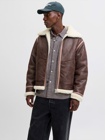 Giacca di mezza stagione 'JORLIVERPOOL' di JACK & JONES in marrone: frontale