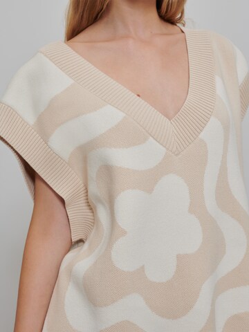 florence by mills exclusive for ABOUT YOU Sweter oversize 'Apple Cider' w kolorze beżowy
