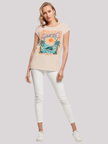 F2 T-Shirt 'F2 Surfers Sunset Sommer Vibes' in Beige