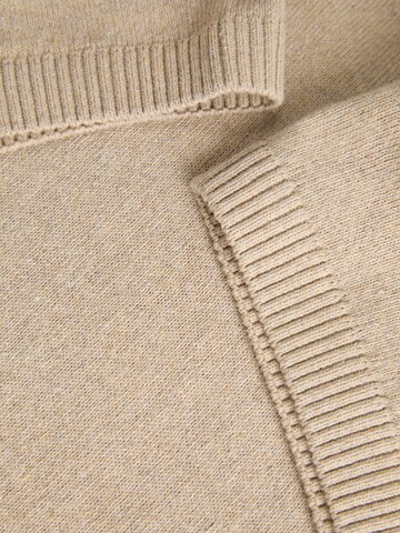 Pullover di JJ Rebel in beige