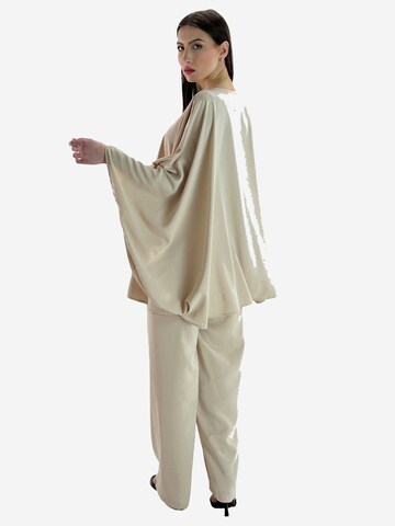 Elara Hausanzug in Beige