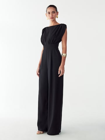 BWLDR Haalari 'Stella' värissä musta