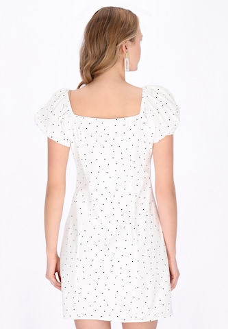 Robe d’été 'Young Fashion' MYMO en blanc