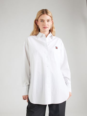 Bluză de la DKNY pe alb: față