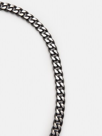 Pull&Bear Necklace in Silver