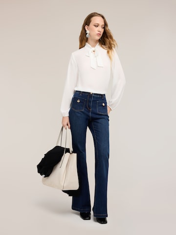 MOTIVI - Blusa en blanco