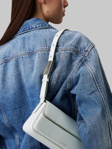 Sac bandoulière Calvin Klein Jeans en gris