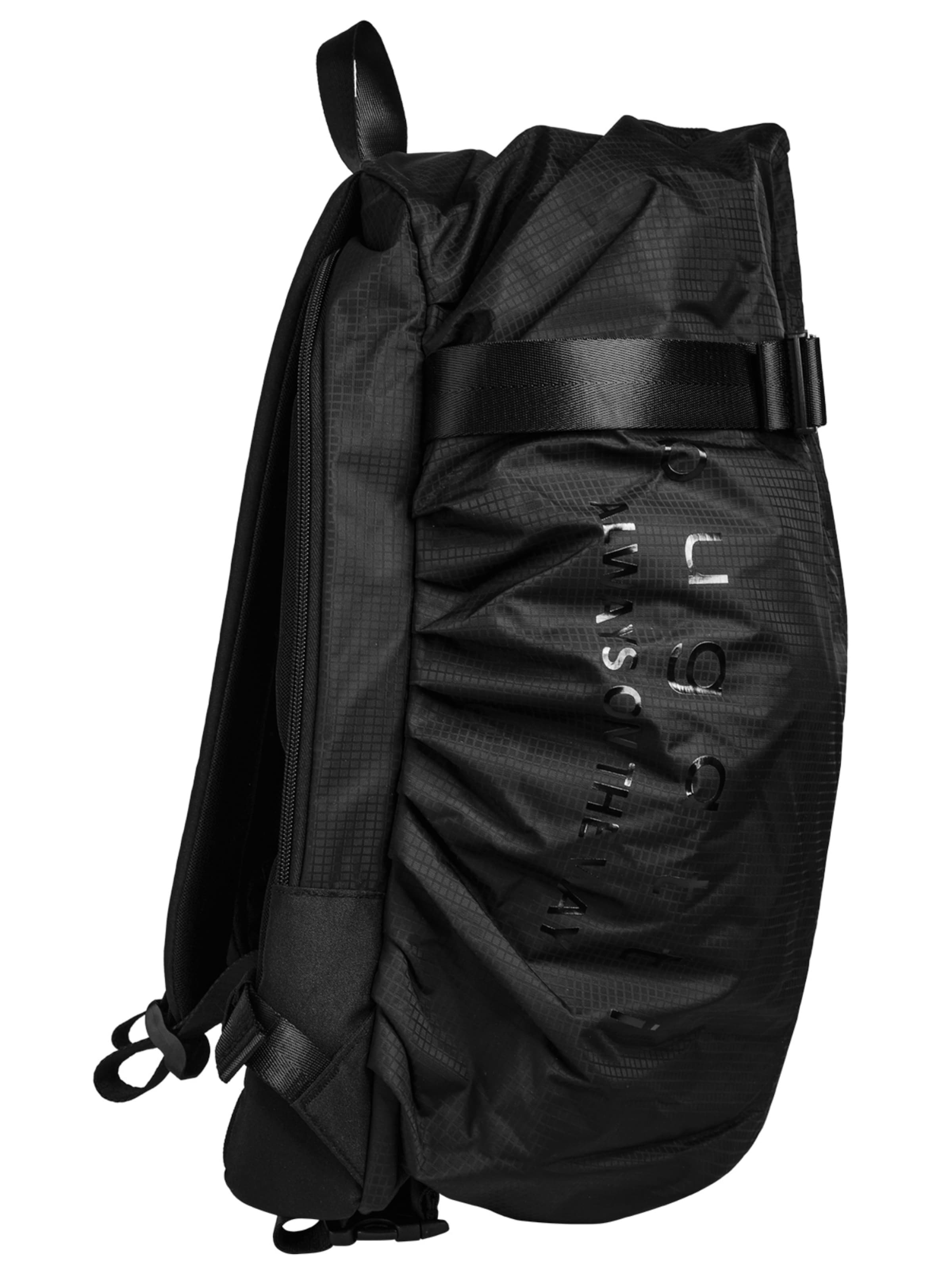 Sac à dos 'LETTER'S' bugatti en noir