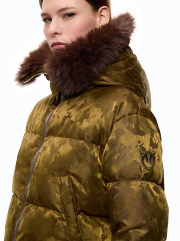 Giacca invernale 'PINKO PIASTRAIA IMBOTTITO RASO TECNICO JACQUARD GIUBBINO' di PINKO in verde