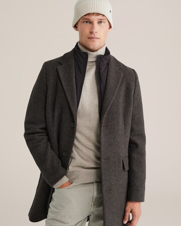 WE Fashion Преходно палто в кафяво