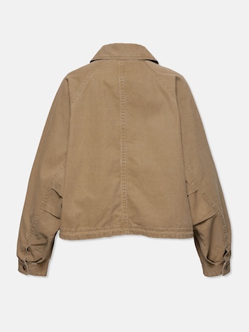 Pull&Bear Tussenjas in Bruin