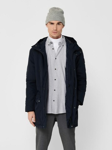 Only & Sons Regular fit Tussenparka in Blauw