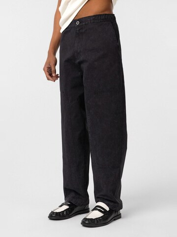 Regular Pantaloni de la Dandalo pe negru