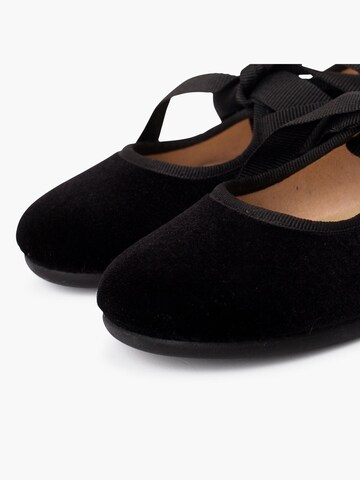 Chaussure basse Pisamonas en noir