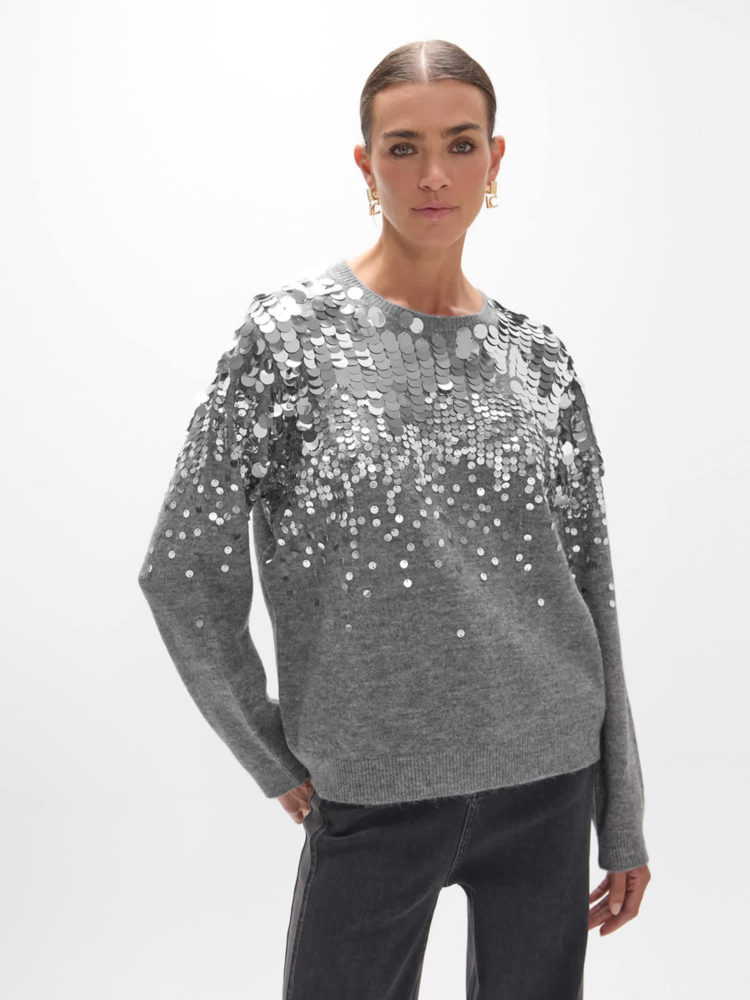 Pull-over Lola Casademunt en gris : devant