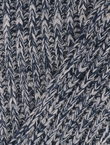 Bickley + Mitchell - Chal en azul