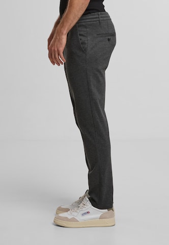 Regular Pantalon à pince 'Zeddi' INDICODE JEANS en gris