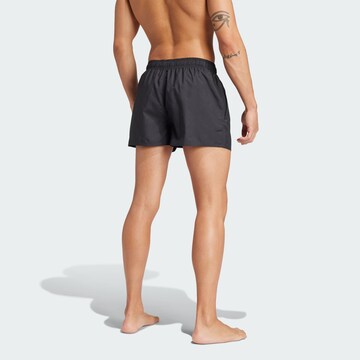ADIDAS PERFORMANCE Αθλητικό ανδρικό μαγιό 'Essential' σε μαύρο